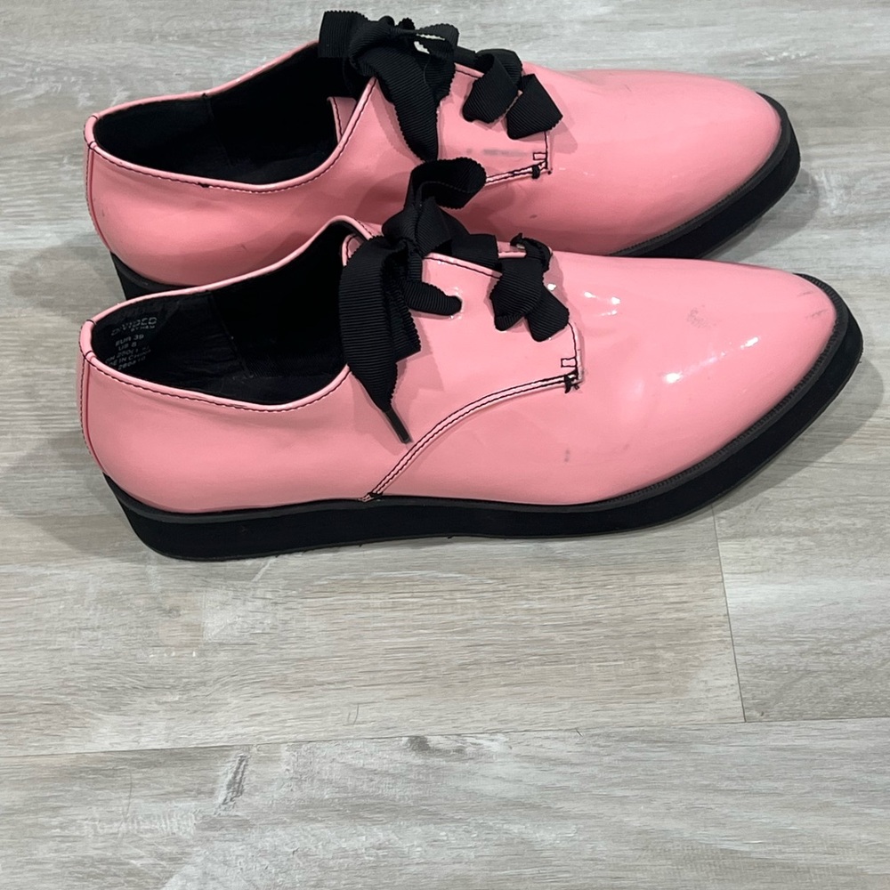 H&M Pink Platform Lace-Up Shoes with Black Soles - Picture 11 of 12